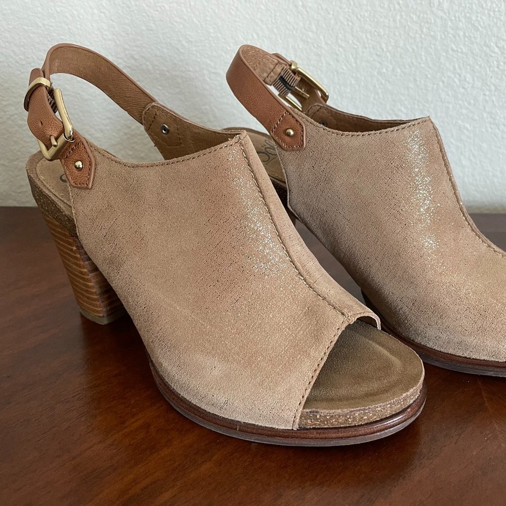 Sofft Shoes | 8.5 Shoes, Light Gold / Cognac Open Toe Heel with Strap